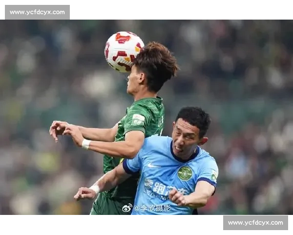 北京国安逆袭杭州绿城精彩大战双方互有攻守激情四射